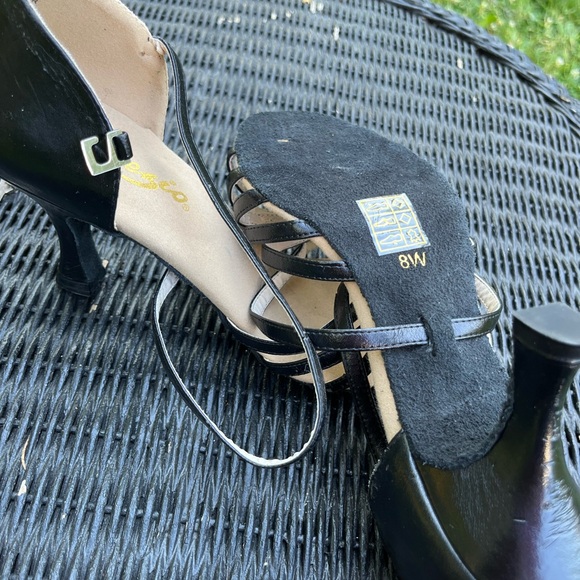 Capezio Dance Heels - Picture 5 of 5